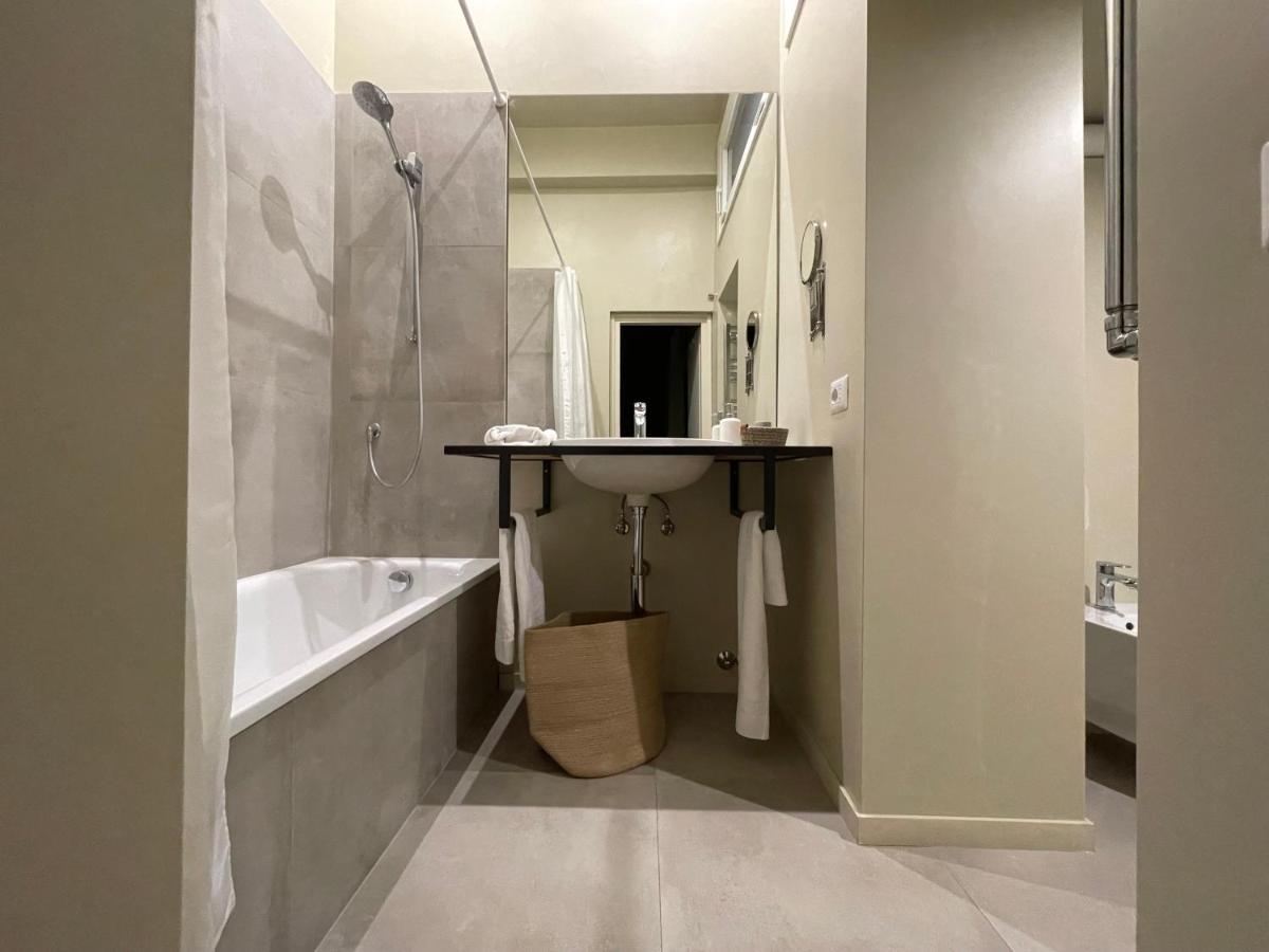 Rome Center, Luxury & History In Via Monserrato Εξωτερικό φωτογραφία